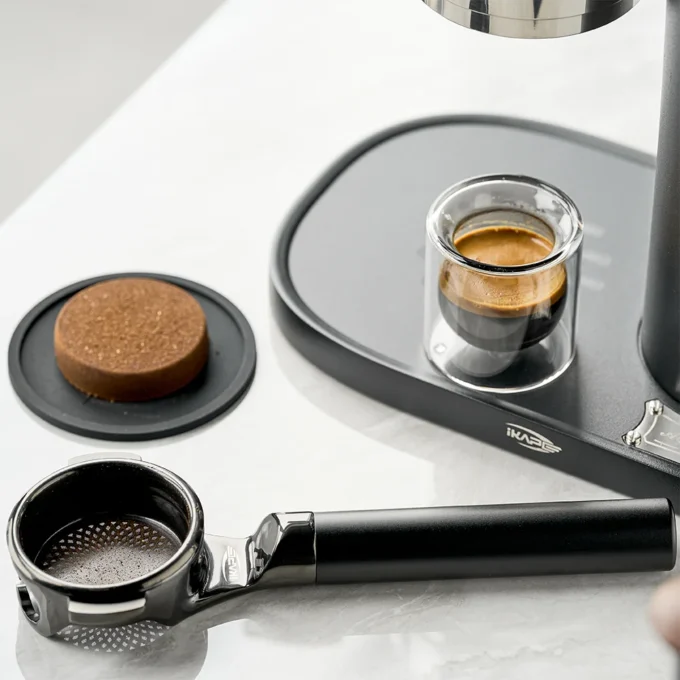 IKAPE KKLUO Flat-Bottom Bottomless Portafilter with Basket