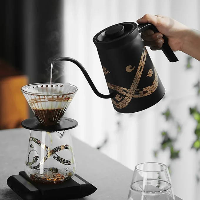 MHW-3BOMBER Assassin Electric Kettle — Serpent Collection