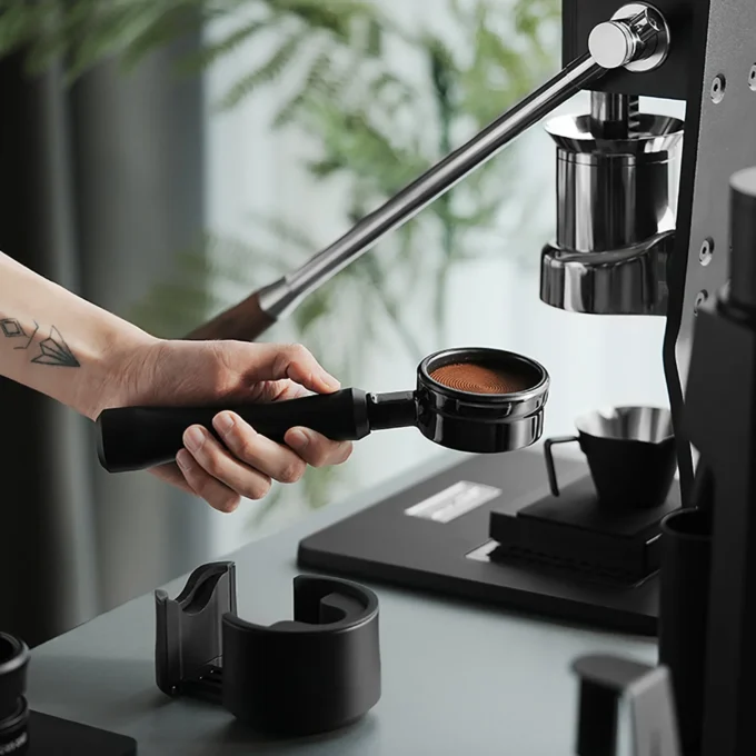 MHW-3BOMBER Astra Bottomless Portafilter (54/58mm)