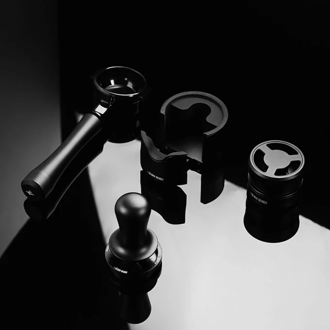 MHW-3BOMBER Astra Universal Portafilter Holder (51-58mm)
