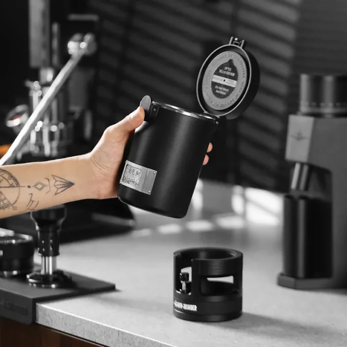 MHW-3BOMBER Gambo Sealed Coffee Bean Canister
