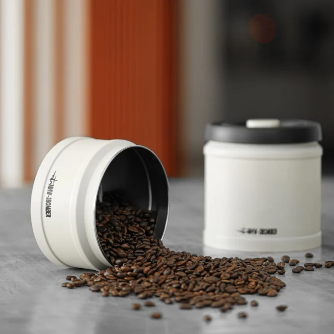 MHW-3BOMBER Manual Vacuum Coffee Storage Canister