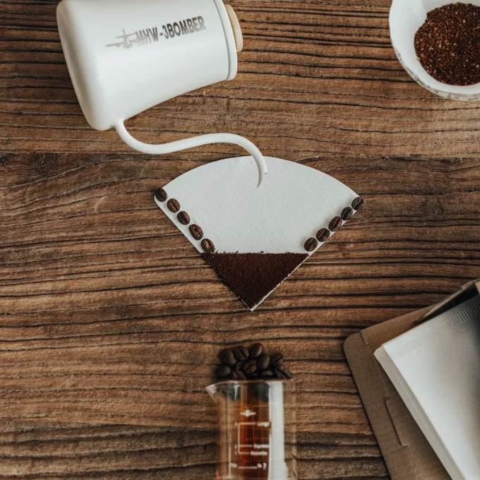 MHW-3BOMBER V-Cone Coffee Filter Paper — V01/V02