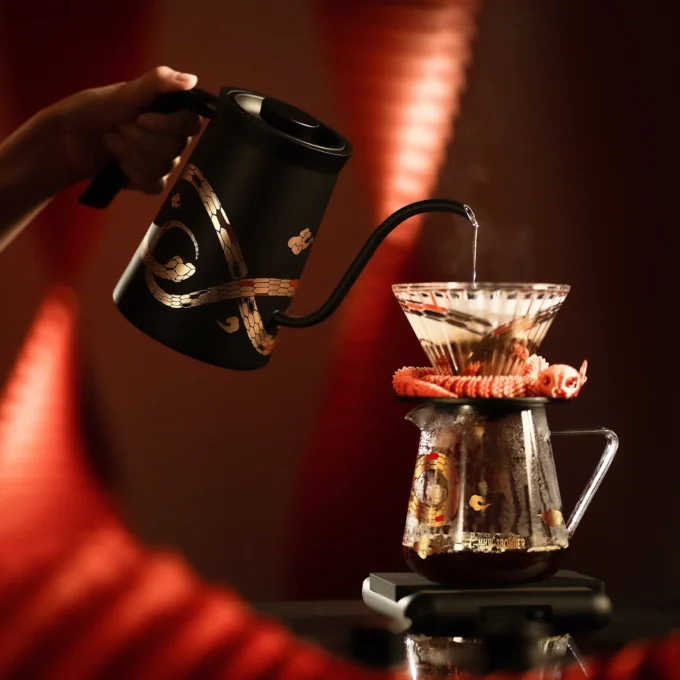 MHW-3BOMBER Elf Coffee Server — Serpent Collection