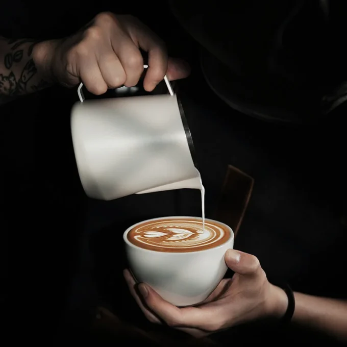 MHW-3BOMBER GT Milk Pitcher Matte White (400/500/600ml)