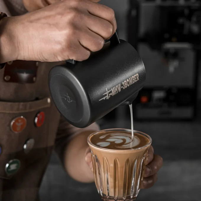 MHW-3BOMBER Latte Art Pitcher 5.0 Matte Black (400/500/600ml)