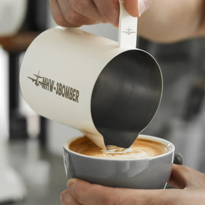 MHW-3BOMBER Latte Art Pitcher 5.0 White (400/500/600ml)