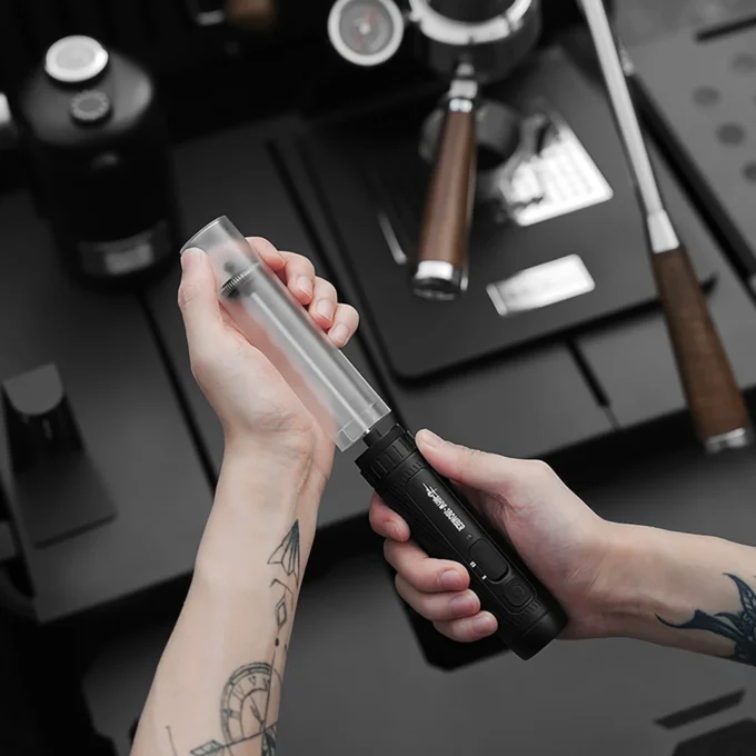 MHW-3BOMBER Magician Handheld Milk Frother
