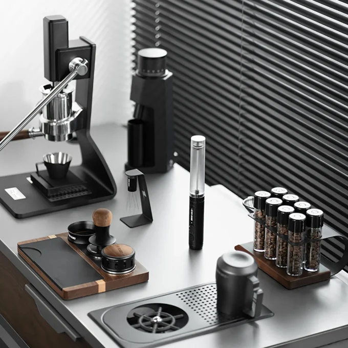MHW-3BOMBER Magician Handheld Milk Frother