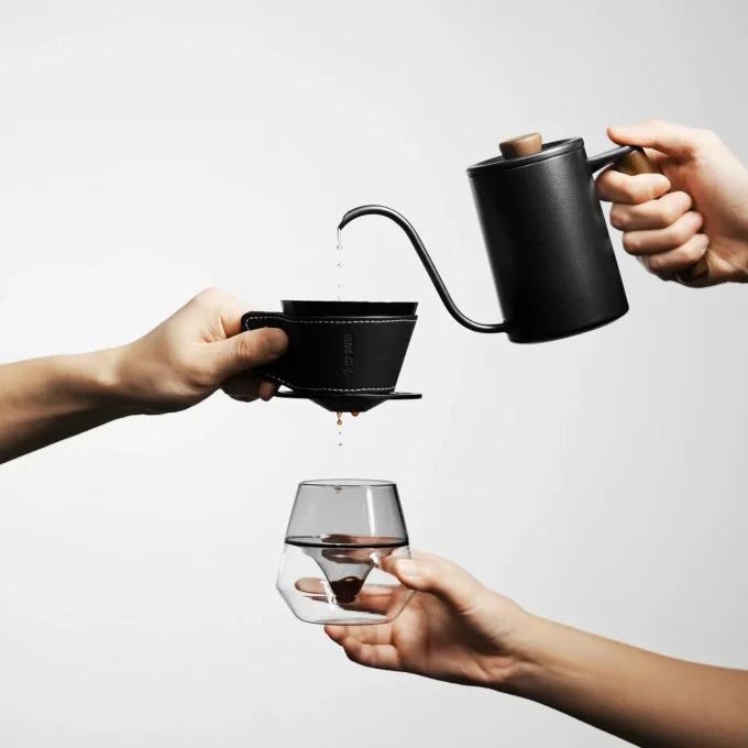 MHW-3BOMBER Meteorite Flat-Bottom Pour Over Dripper