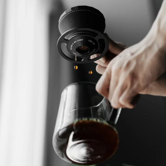 MHW-3BOMBER Meteorite Flat-Bottom Pour Over Dripper