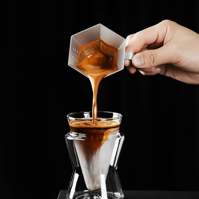MHW-3BOMBER Prism Measuring Cup 100ml