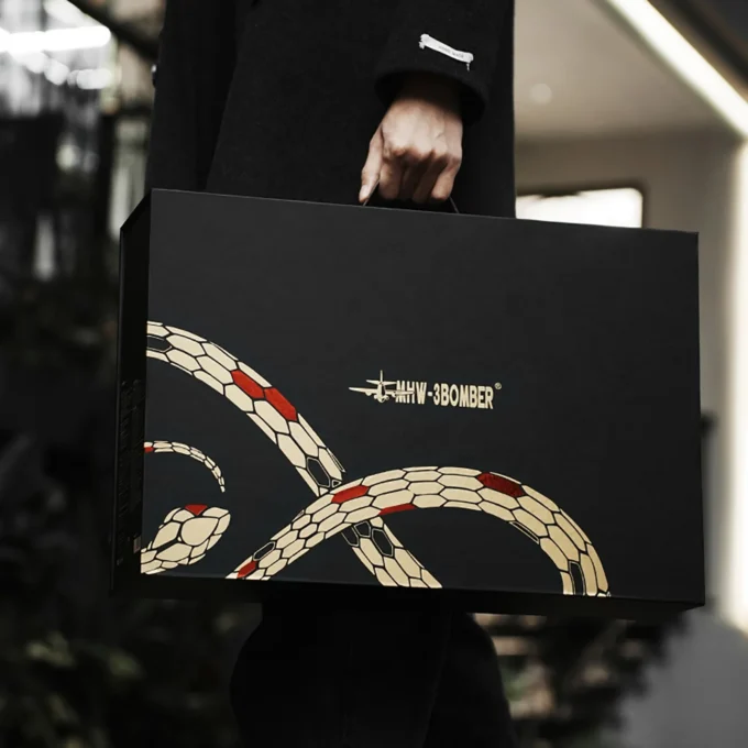 MHW-3BOMBER Serpent Collection Pour Over Gift Box