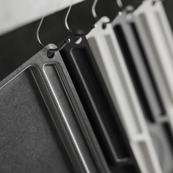 MHW-3BOMBER Uni Series Tray — Silver Spot