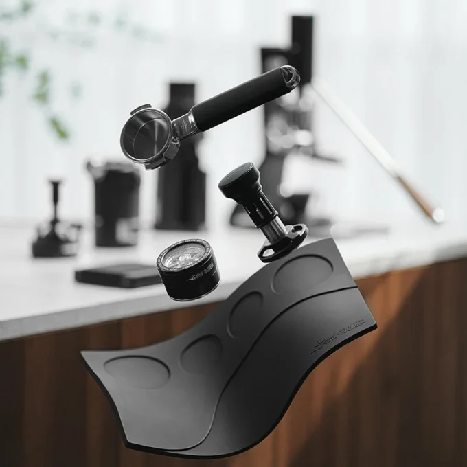 MHW-3BOMBER YU Series Tamping Base Mat
