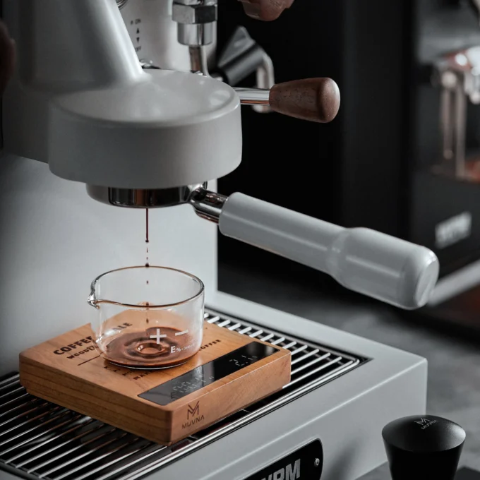 MUVNA Coffee Electronic Scale — Walnut, Cherry, or Violet