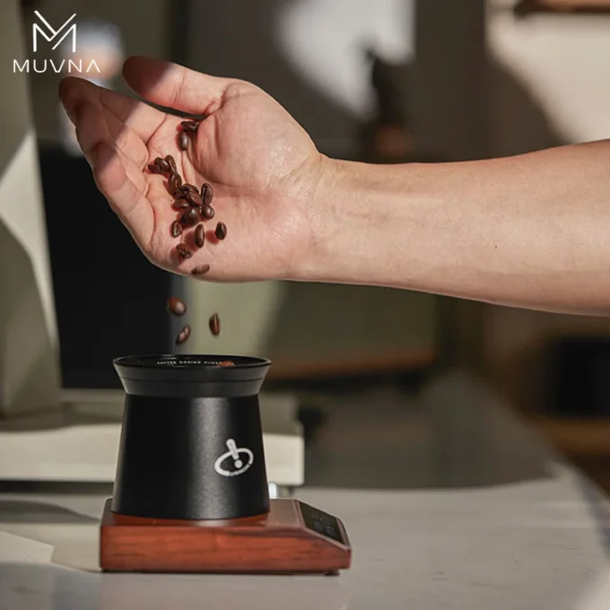 MUVNA Smart Coffee Scale — Inclined Wood Top Model