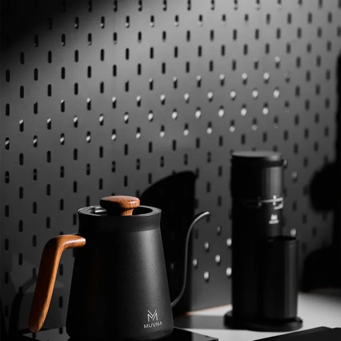 Muvna Smart Temperature Control Coffee Pour Over Kettle Yaog